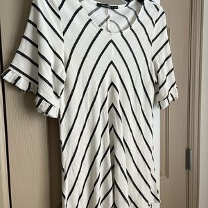 Brand new, boutique find, size small, never worn